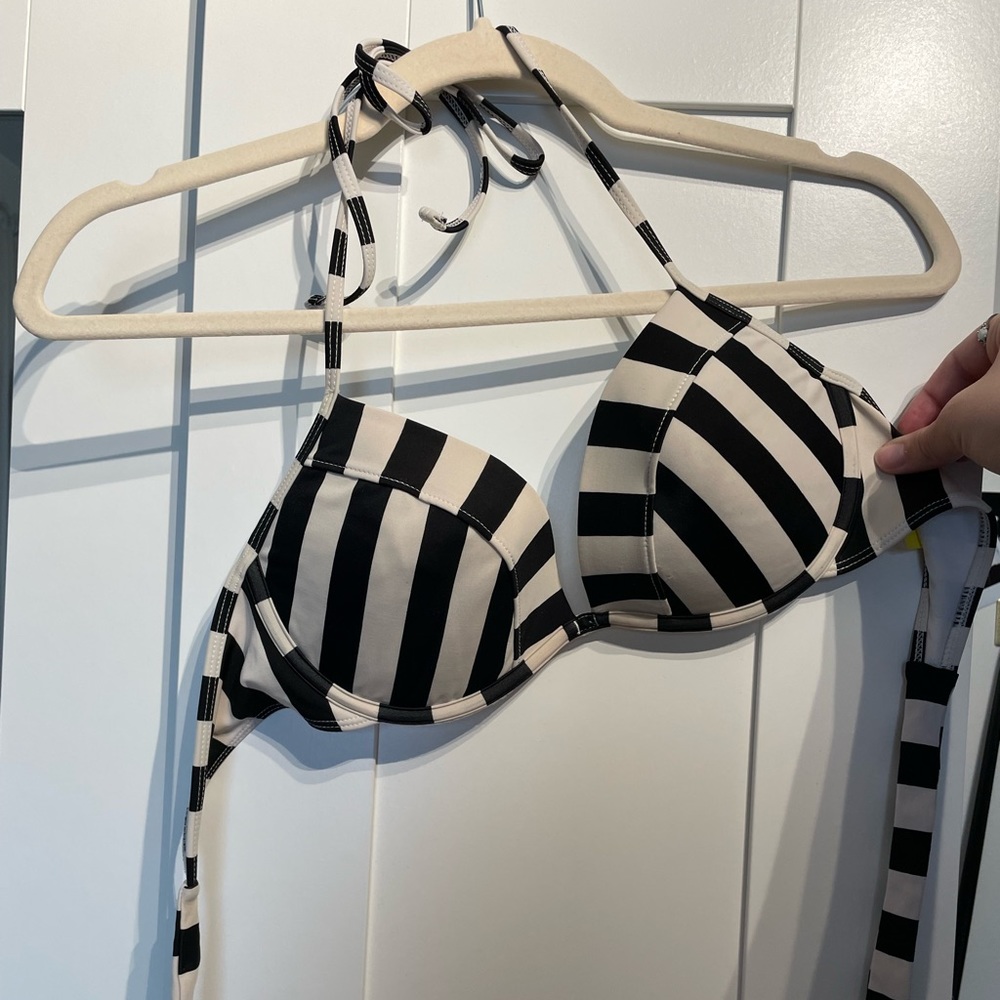 Bikini Top - Picture 5 of 10